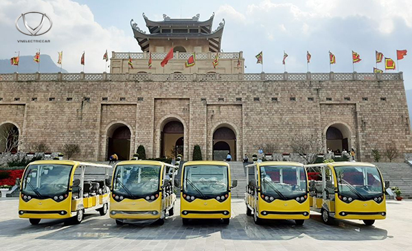 5 xe điện VNE.CAR 14AC i10 của Tùng Lâm đã có mặt tại khu du lịch tâm linh Tây Yên Tử - Bắc Giang