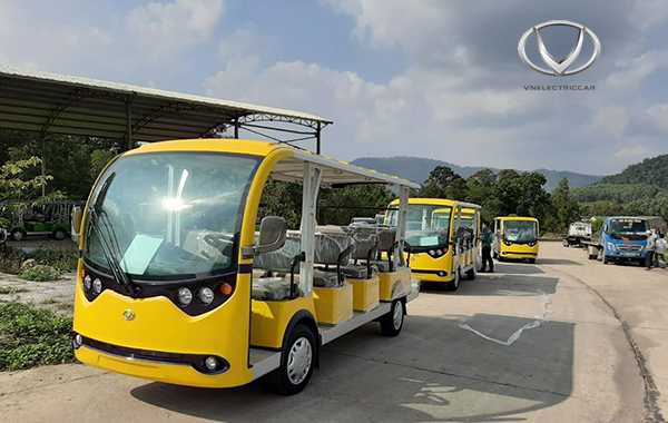 5 xe điện VNE.CAR 14AC i10 của Tùng Lâm đã có mặt tại khu du lịch tâm linh Tây Yên Tử - Bắc Giang