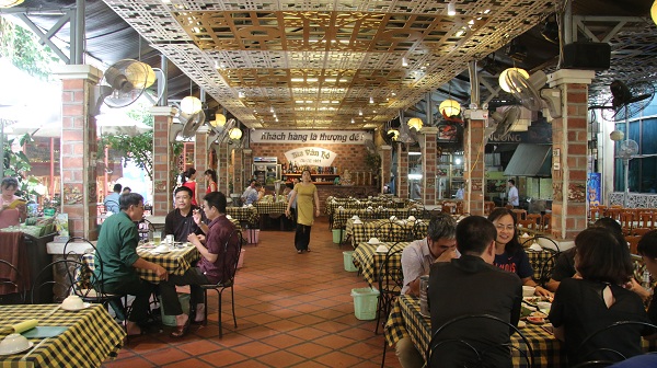 nhà hàng ăn Hà Nội