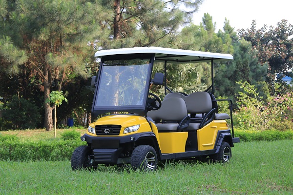 Xe điện 4 bánh - Giải pháp nâng cao chất lượng dịch vụ du lịch