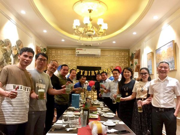 Tìm nhà hàng ăn ngon đẹp ở Hà Nội không thể bỏ qua Ẩm thực Vân Hồ