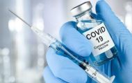 Tin mới vụ lãnh đạo xin tiêm vắc xin COVID-19 cho người nhà