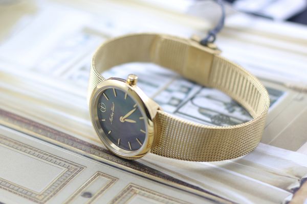 đồng hồ Mathey Tissot D403PYN