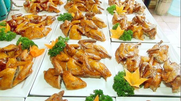 Đơn vị nào chất lượng cung cấp dịch vụ tiệc cưới tại Mê Linh?