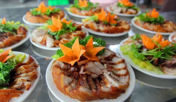 Đơn vị nào chất lượng cung cấp dịch vụ tiệc cưới tại Mê Linh?