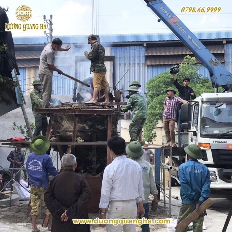 đúc tượng phật tận nơi