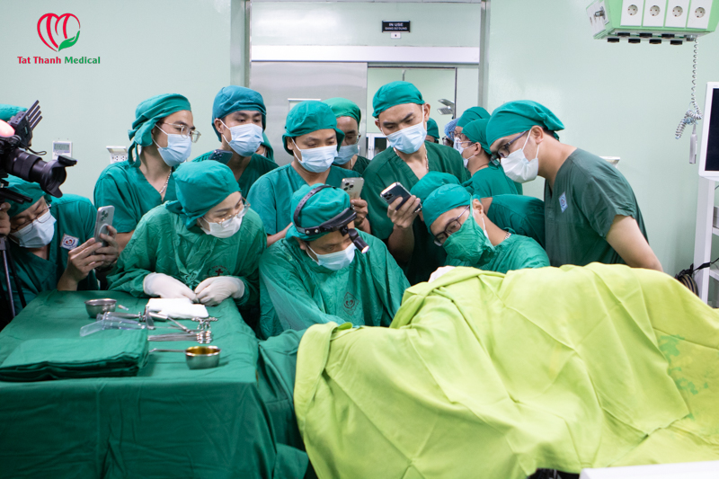 Hội thảo quốc tế cập nhật kỹ thuật đốt sóng cao tần RFA trong điều trị trĩ – Thành công từ thực tiễn lâm sàng